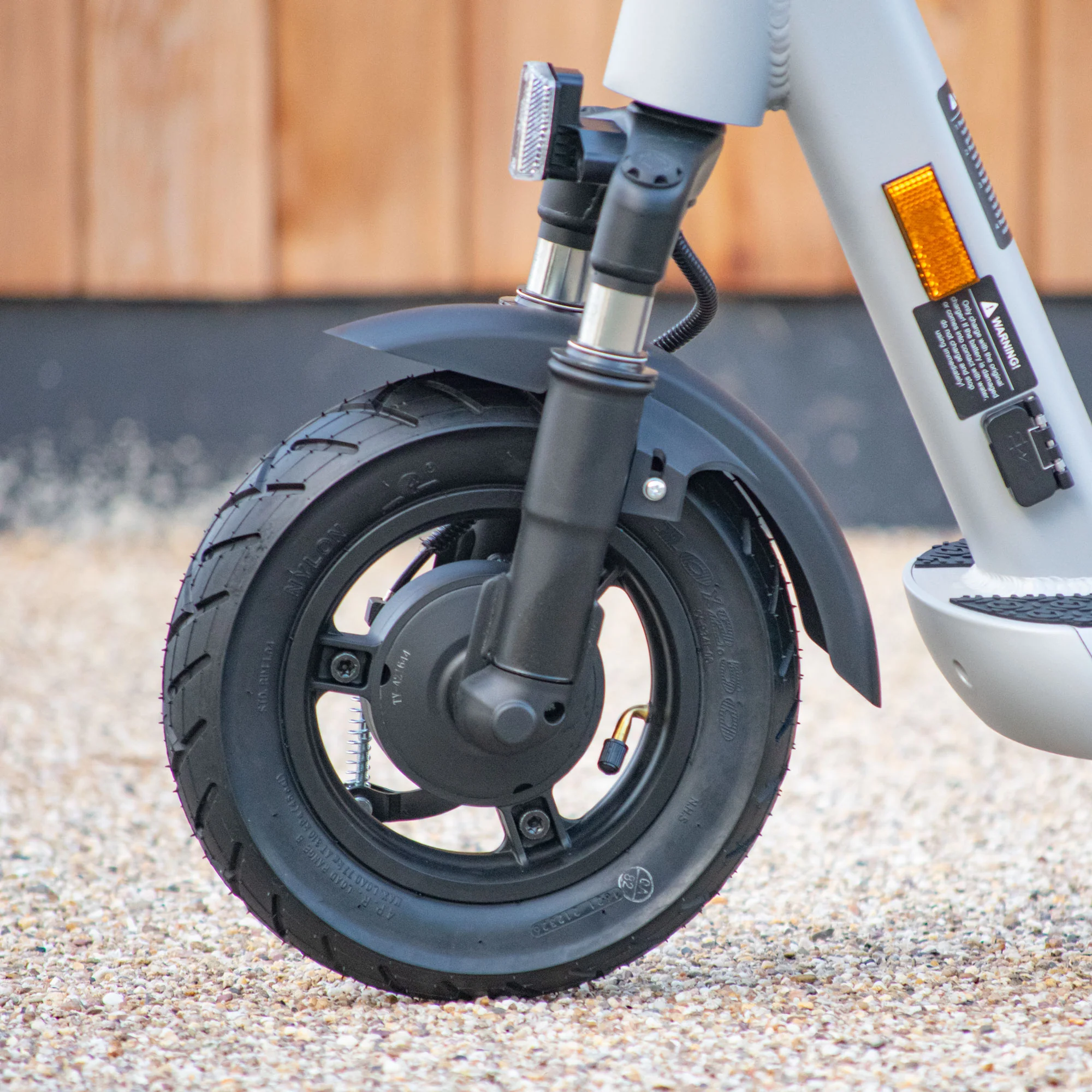 Zinc Velocity Plus 500w Folding Electric Scooter with 10inch Wheels - Image 13