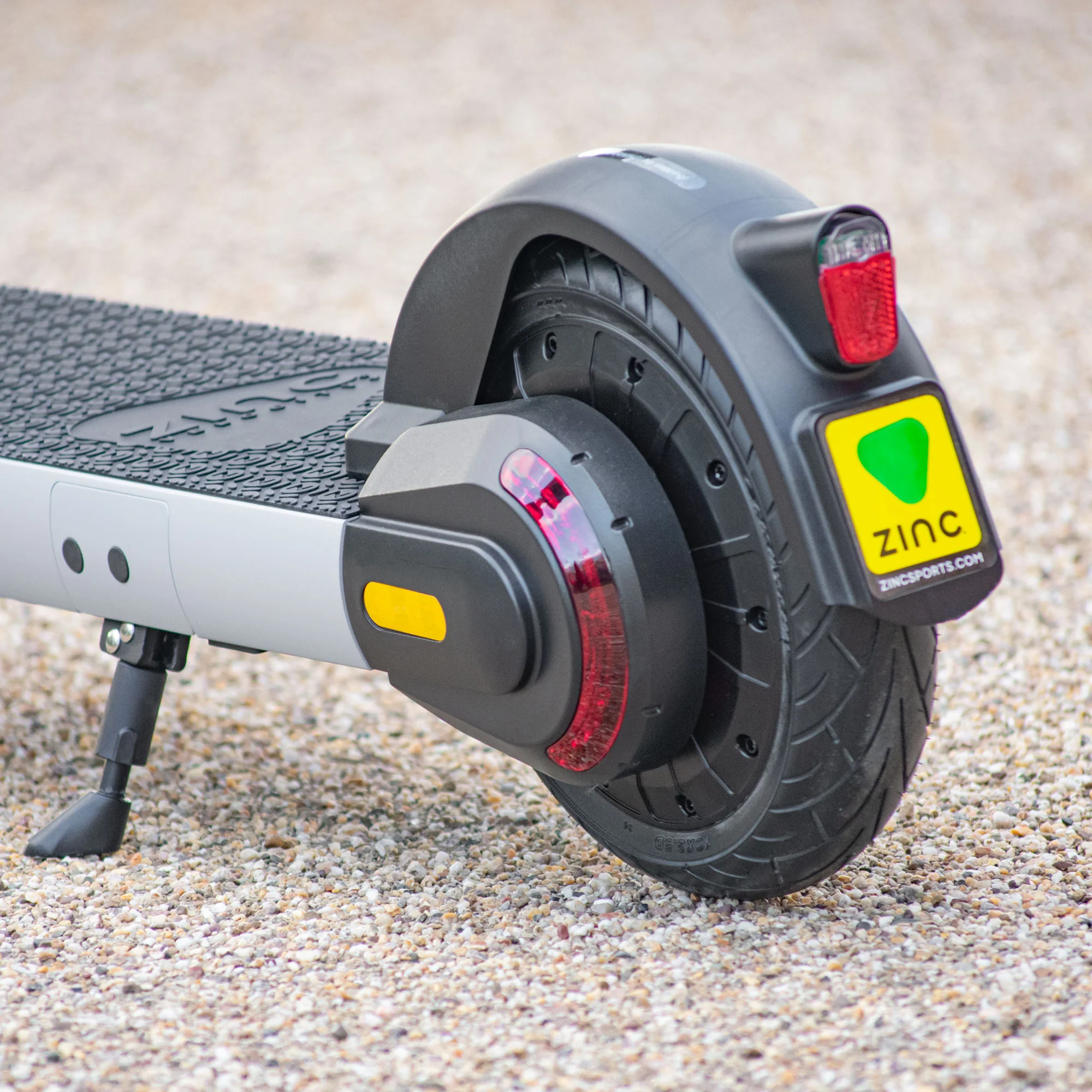 Zinc Velocity Plus 500w Folding Electric Scooter with 10inch Wheels - Image 15