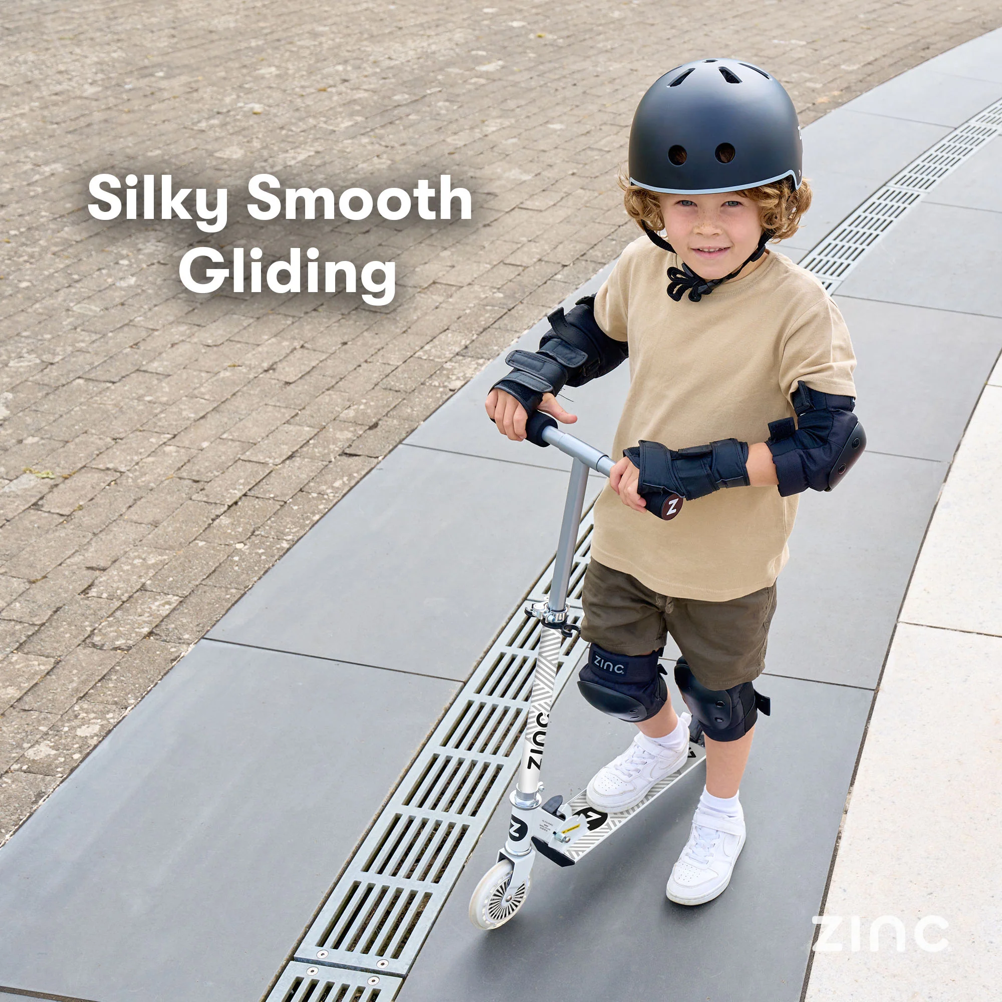 Zinc Rider Folding Scooter with Light Up Wheels - Image 5