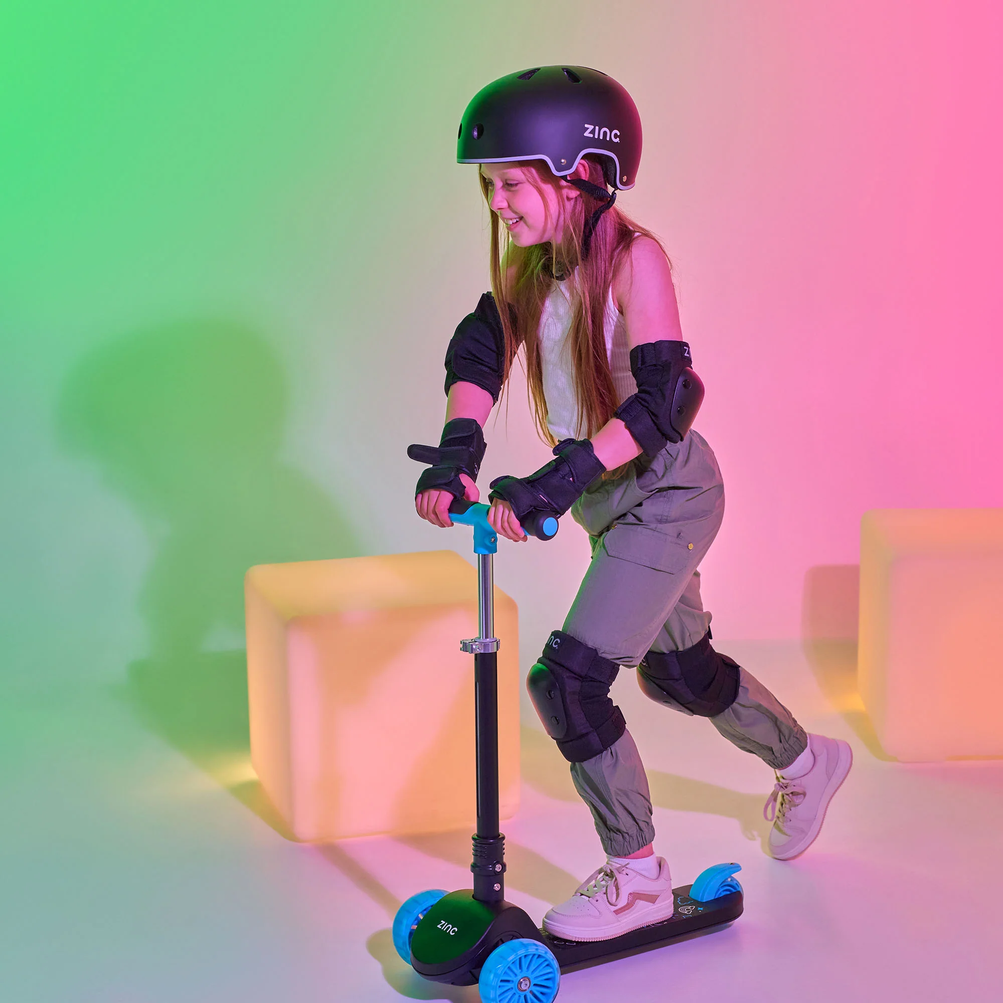 Zinc Three Wheeled Folding T-Motion Shine Scooter - Image 21