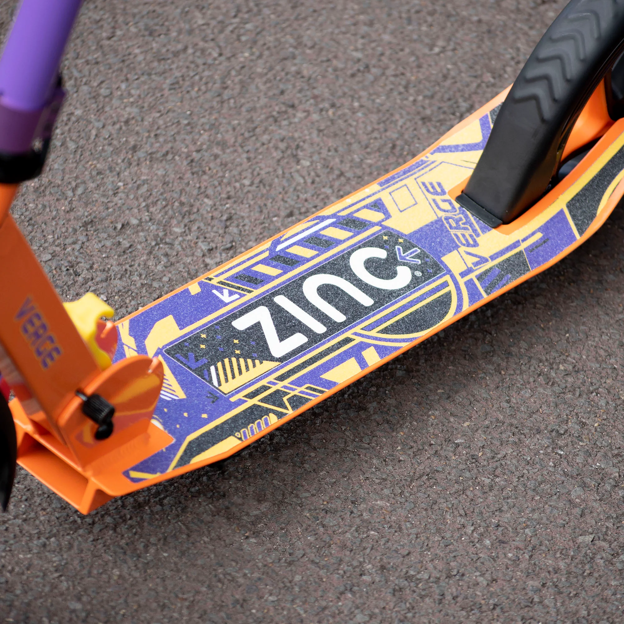 Zinc Verge Big Wheel Folding Scooter - Image 10